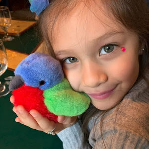 Meet your Posher, Maria